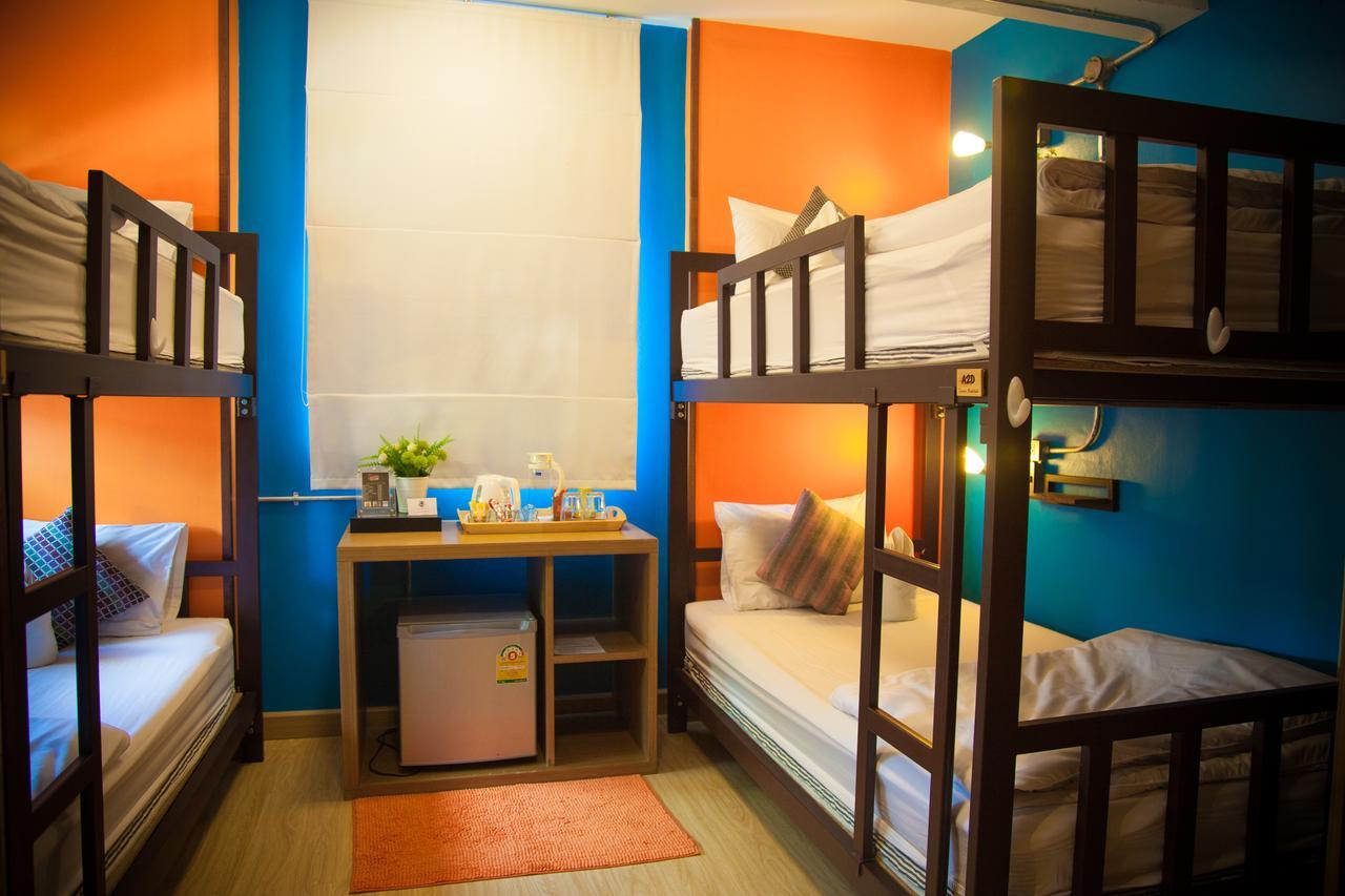 Tawan Bed Club Hostel Chiang Mai Exterior photo