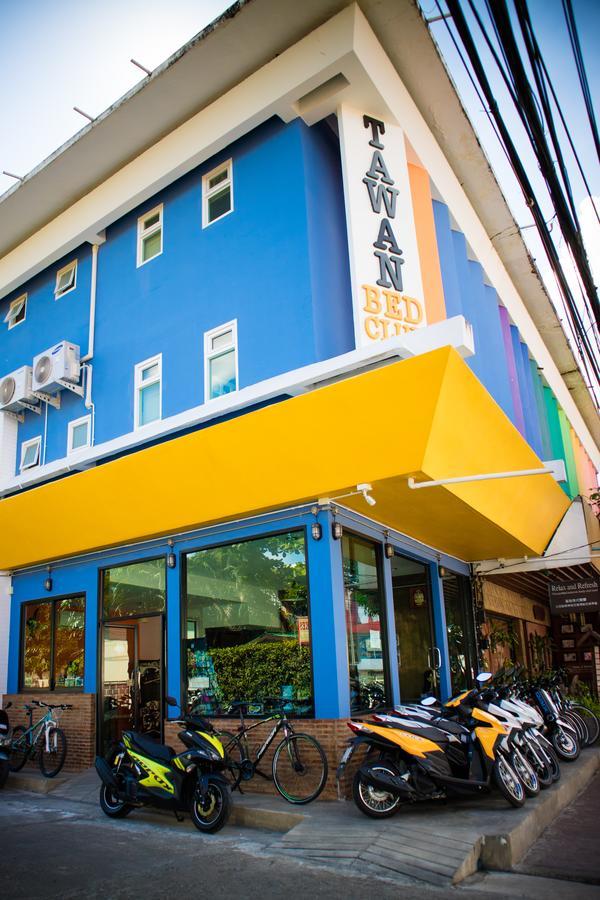 Tawan Bed Club Hostel Chiang Mai Exterior photo